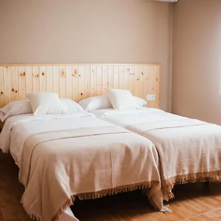 Guest house Entreolivos 4*