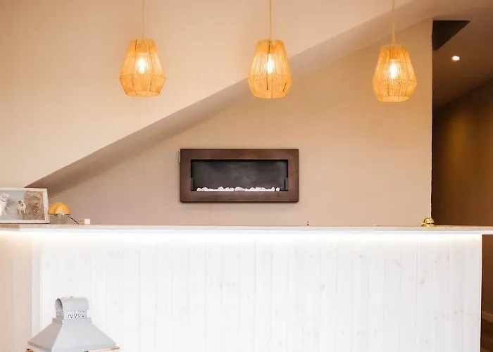 Entreolivos Guest house 4*